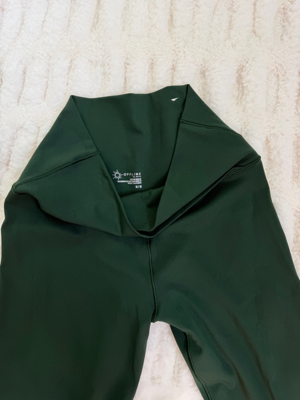 aerie Offline 7/8 Crossover Leggings in Sycamore Size M - Picture 7 of 8